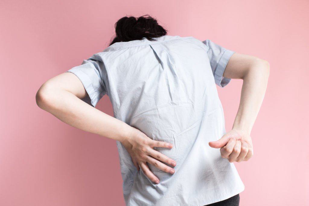 Nguyên nhân gây đau nhói sau lưng